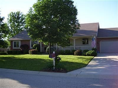1st image of 99 Wisteria Dr