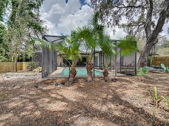 3rd image of 7110 San Lucas Ct