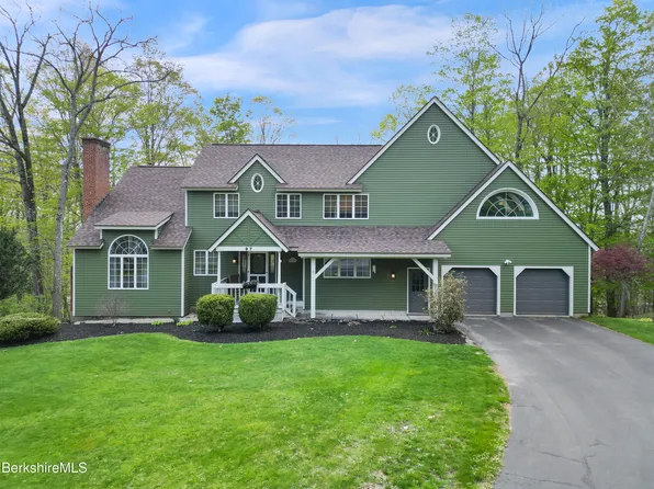 97 Elmore Dr, Dalton, MA 01226