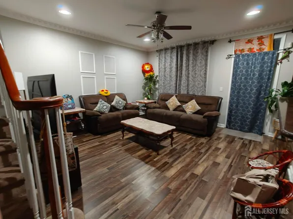 38 Vincent Behan Blvd, Edison, NJ 08837