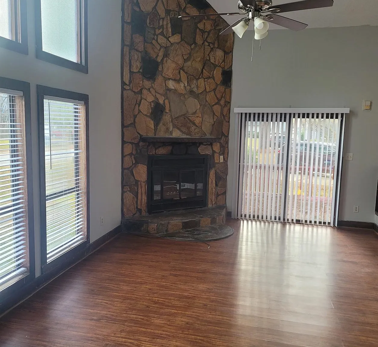 6000 Dalton Road — Photo 4
