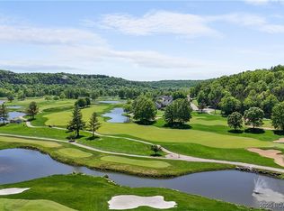 402 Payne Stewart, Lake Ozark, MO 65049