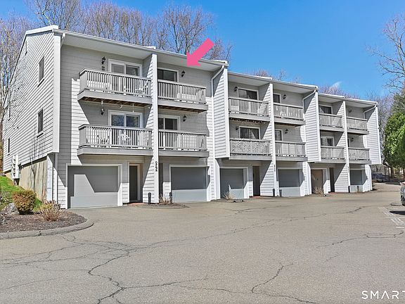 2nd image of 16 Rockmeadow Road Apt Q