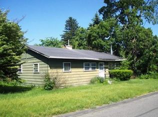 59 Elizabeth St, Northampton, MA 01060