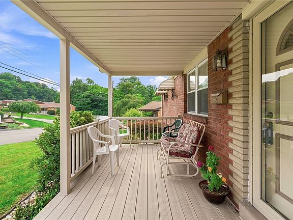 4th image of 246 Northmont Dr