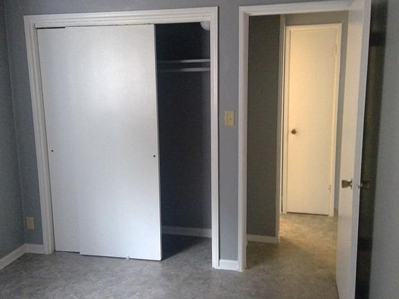 4th image of 450 Sibley Blvd APT 5