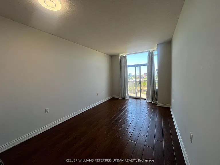 650 Lawrence Ave W #813 — Photo 6
