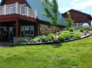 1674 Lake Viking Ter, Gallatin, MO 64640