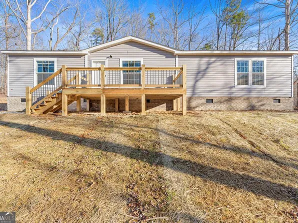 590 River Trl, Martin, GA 30557
