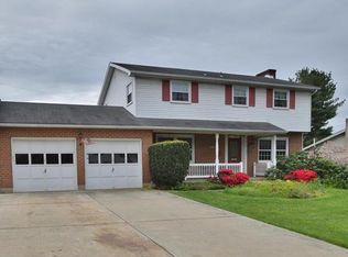 1951 Pinehurst Rd, Bethlehem, PA 18018