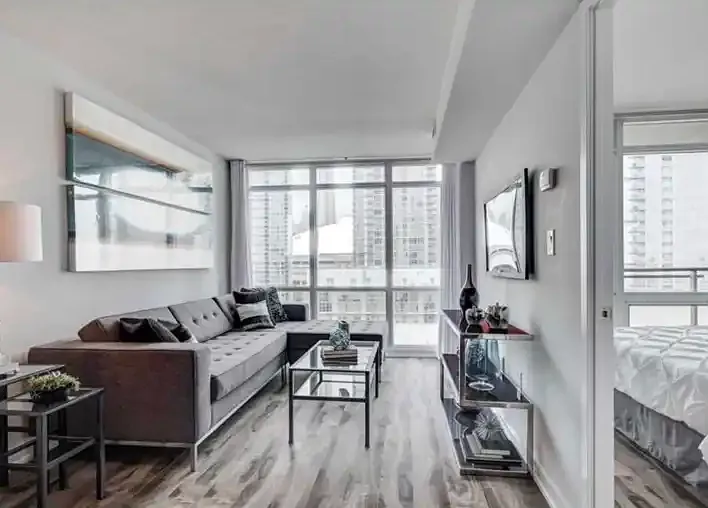 15 Fort York Blvd #1508 — Photo 10