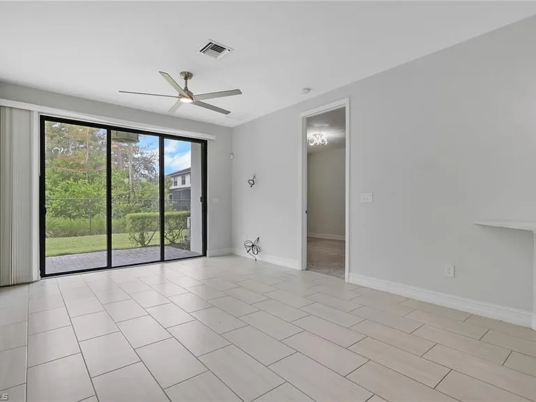 7501 Carnegie Way — Photo 10