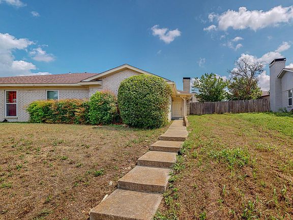 3rd image of 7208 Vista Cliff Dr