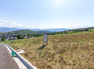 5679 Autumn Park Dr, Medford, OR