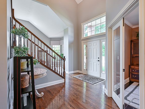 2nd image of 661 Thornwood Way