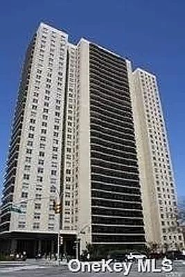 1st image of 110-11 Queens Blvd #6
