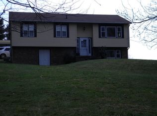 20 Crest Ridge Ln, Vesuvius, VA 24483