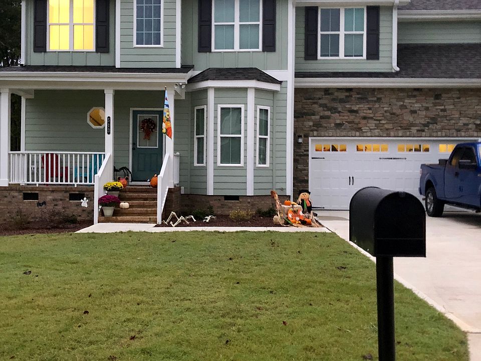 1st image of 513 Everglades Dr