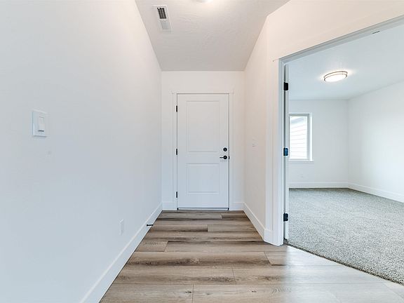 4th image of 10513 Silverbright Dr