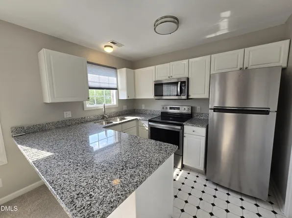 1523 Bulon Dr, Cary, NC 27518