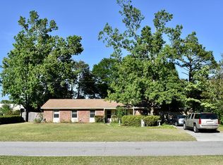305 Apollo Dr, Wilmington, NC 28405