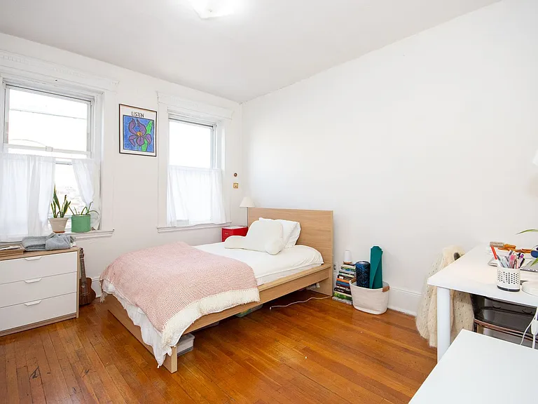 48 Brighton Ave #32 — Photo 3