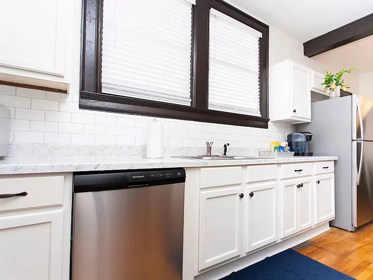 1531 S Court St #1531 — Photo 8