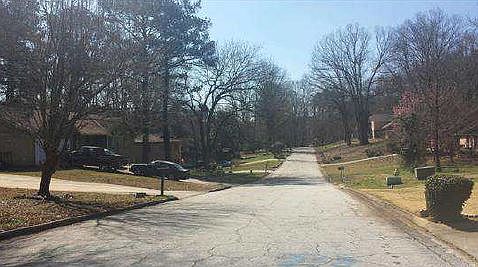 2nd image of 3344 Moravia Dr