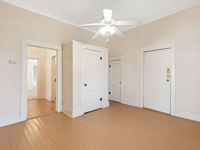 600 S Glasgow Dr — Photo 26
