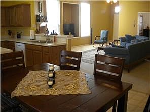 4th image of 97 Elmwood Trl