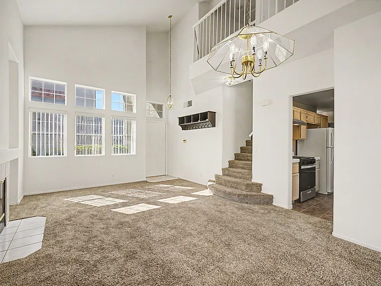 2223 Ramsgate Dr — Photo 4