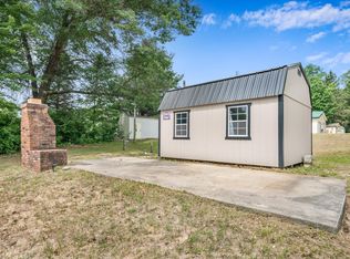 8952 Otterside Dr, Farwell, MI 48622