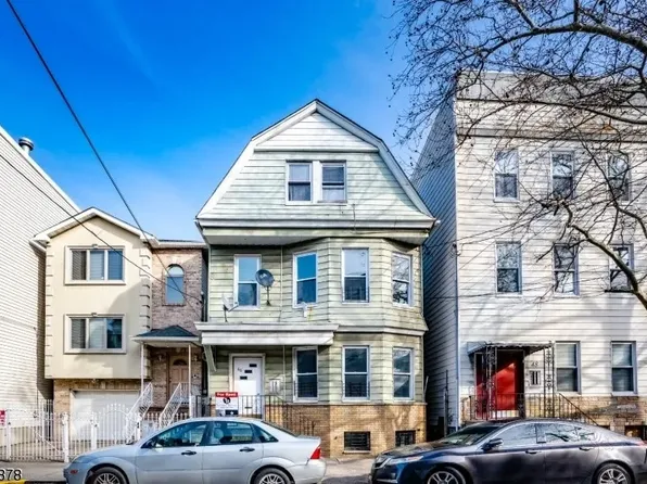 46 Hawkins St, Newark, NJ