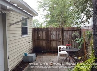 556 Virginia St APT B, Dunedin, FL 34698
