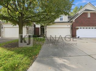 2195 Preserve Cir E, Canton, MI 48188