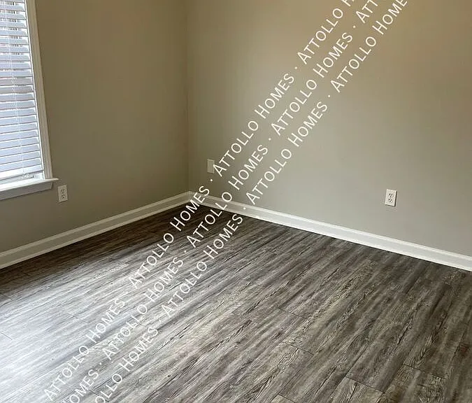 16427 Waterbury Ln — Photo 17
