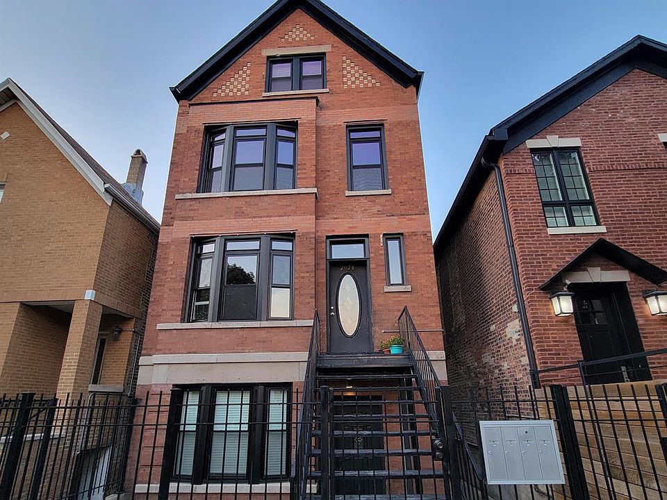 1st image of 2028 W Homer St APT 1
