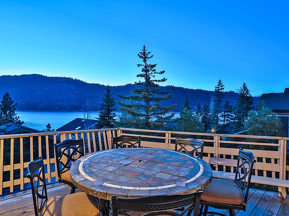 4th image of 644 Cove Dr