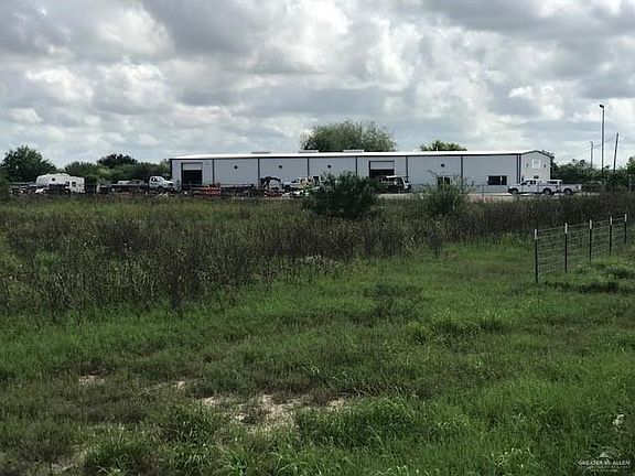 4th image of 501 W Fm 2812