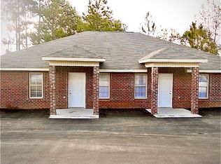61 Anne St, Hattiesburg, MS 39402