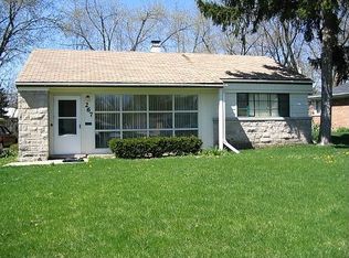 267 Mohawk St, Park Forest, IL 60466