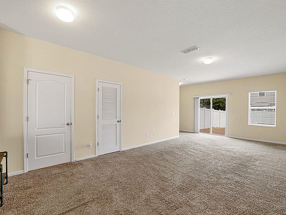 3rd image of 81 Buckley Ct