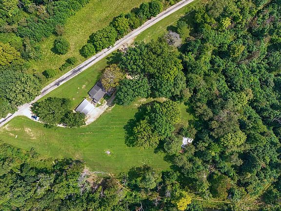 2nd image of 24731 Pole Ridge Rd