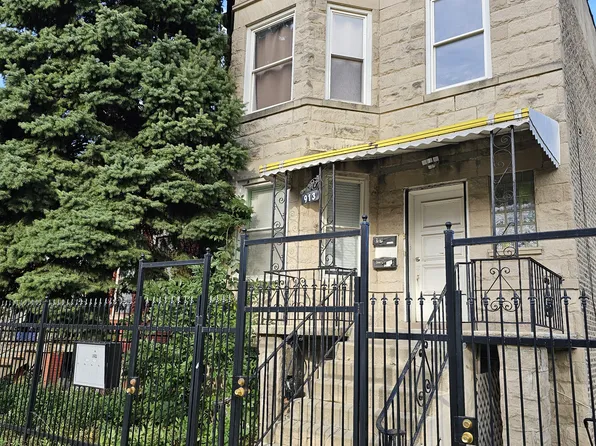 913 N Lawndale Ave APT 2, Chicago, IL 60651