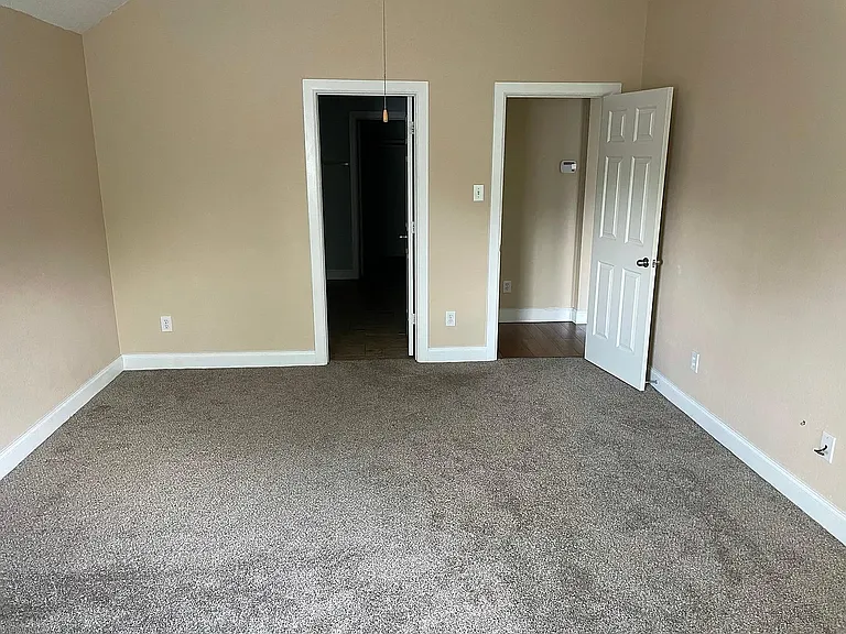 2602 Hearthside Ln — Photo 10