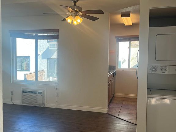 5th image of 4230 52nd St Unit 16