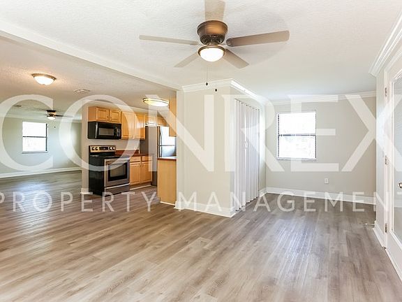 5th image of 7443 La Ventura Dr S