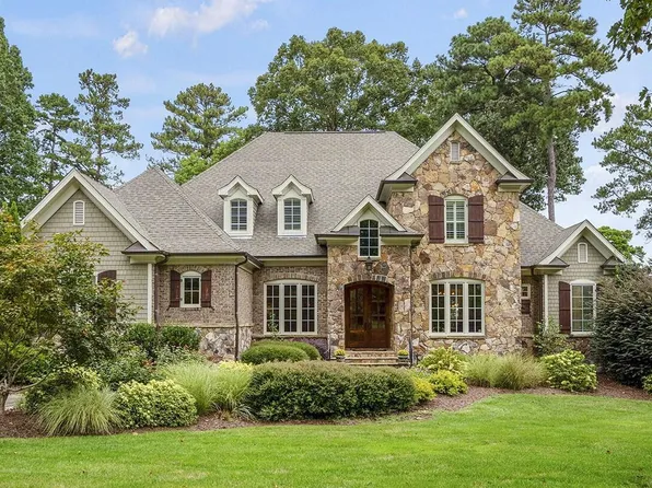 1605 Hunting Ridge Rd, Raleigh, NC 27615