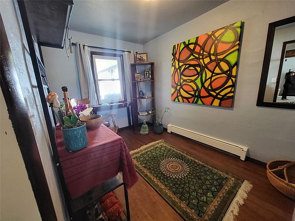 2nd image of 108 E Main St