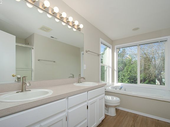 4th image of 7812 NW 10th Ct